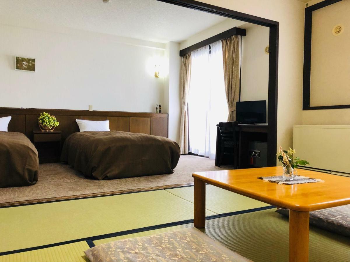 Hotel Belle-Cour Inomata Otari Eksteriør billede